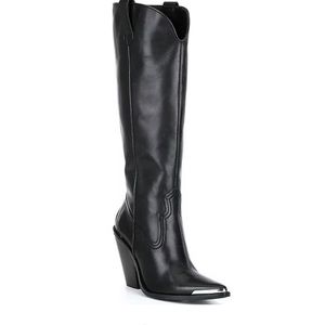 Gianni Bini western. Style black boots